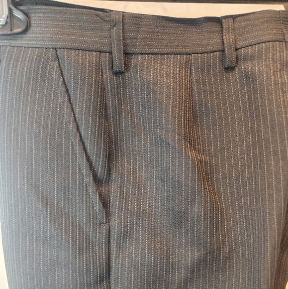 Boy's Black Dress Pants Pin Stripe Size 8 - Picture 11 of 13